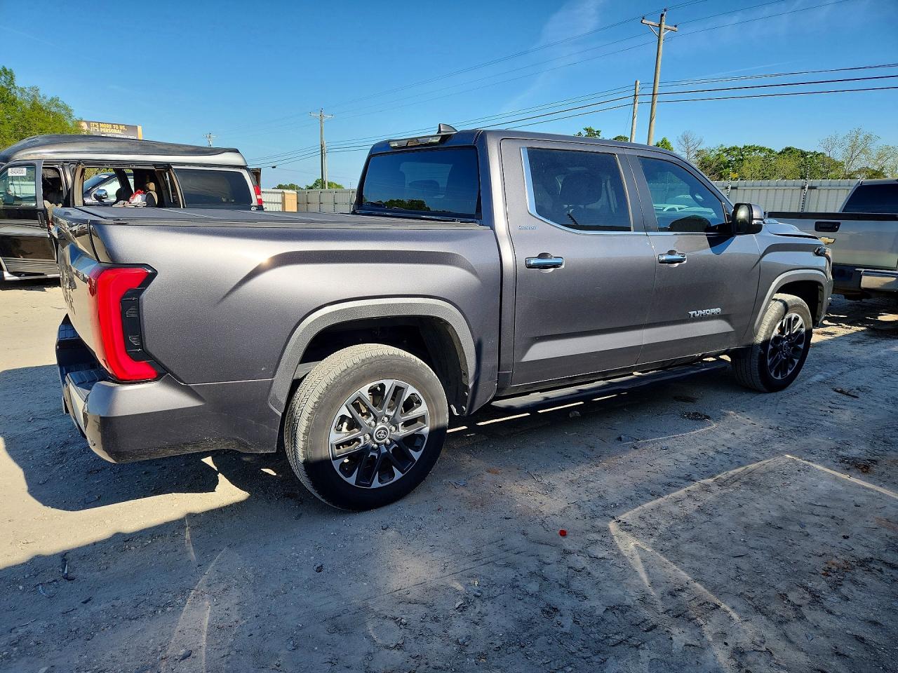 Toyota Tundra Limited Hv