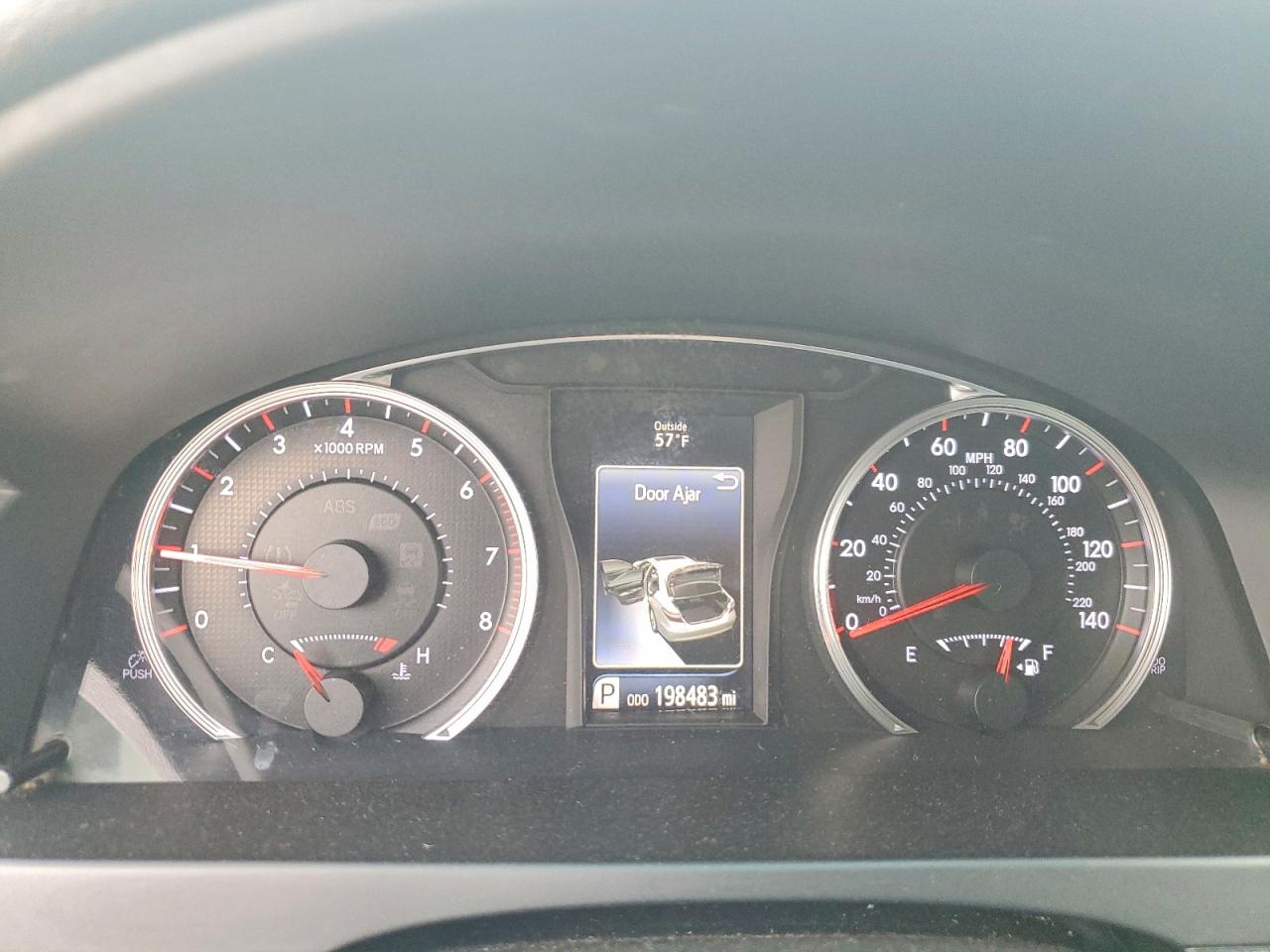 Toyota Camry Se