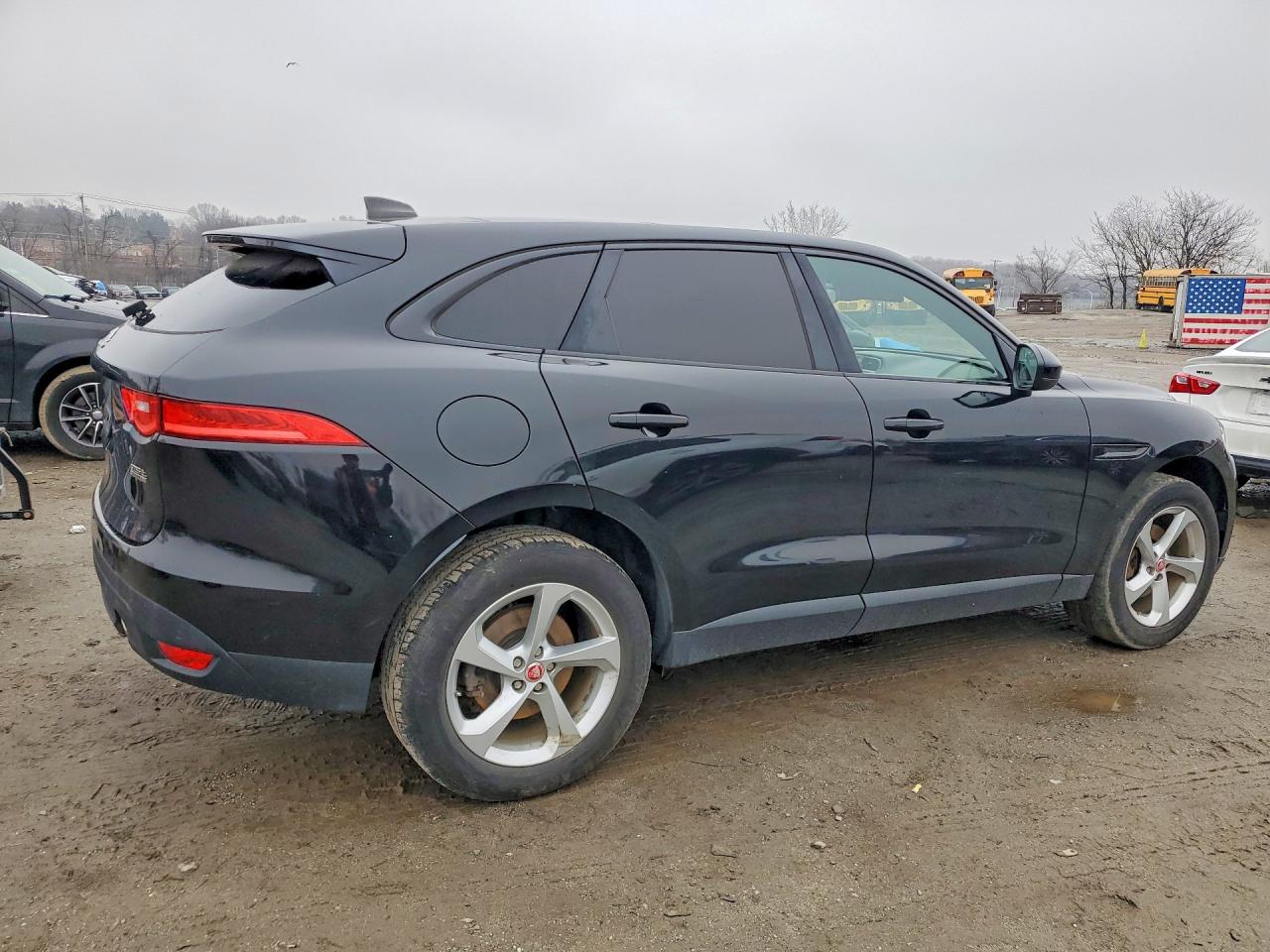Jaguar F-PACE Premium