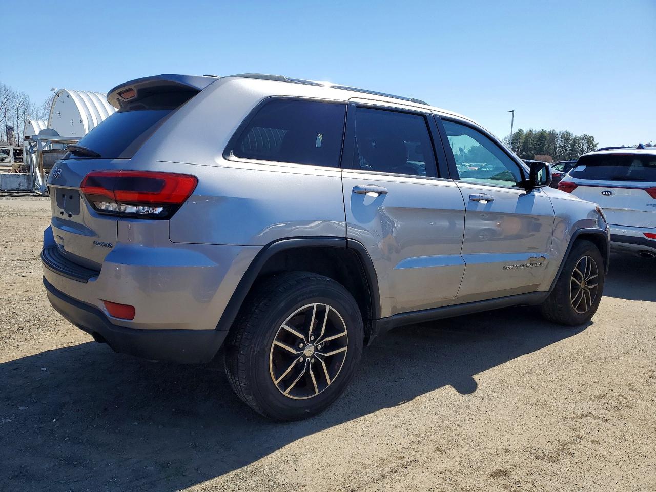 Jeep Cherokee Laredo