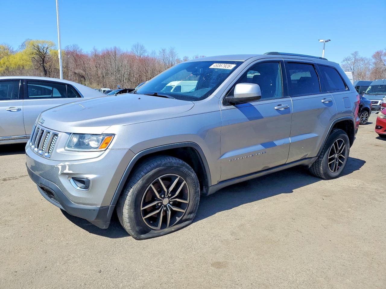 Salvage Jeep Cherokee Image