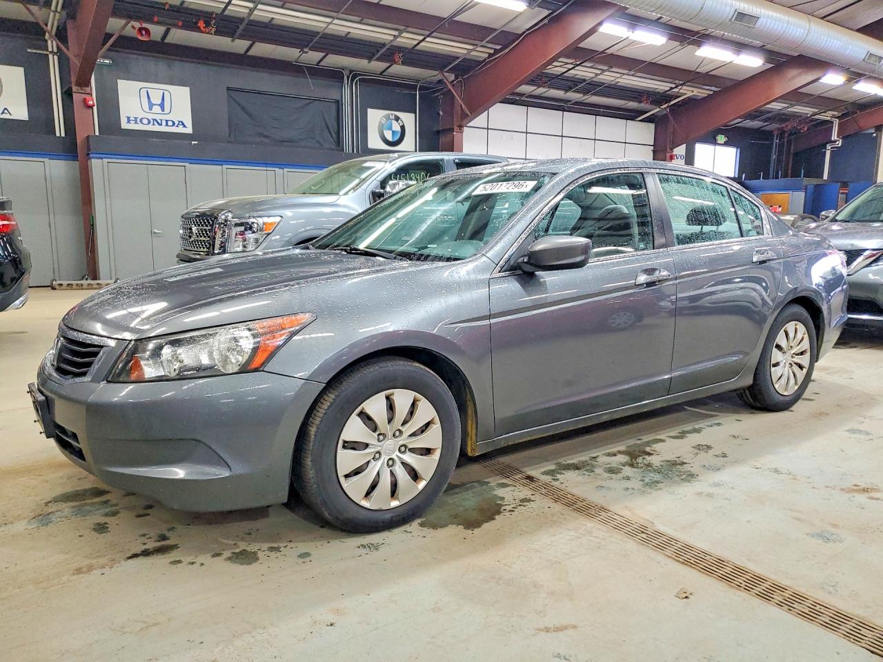 Salvage Honda Accord Image