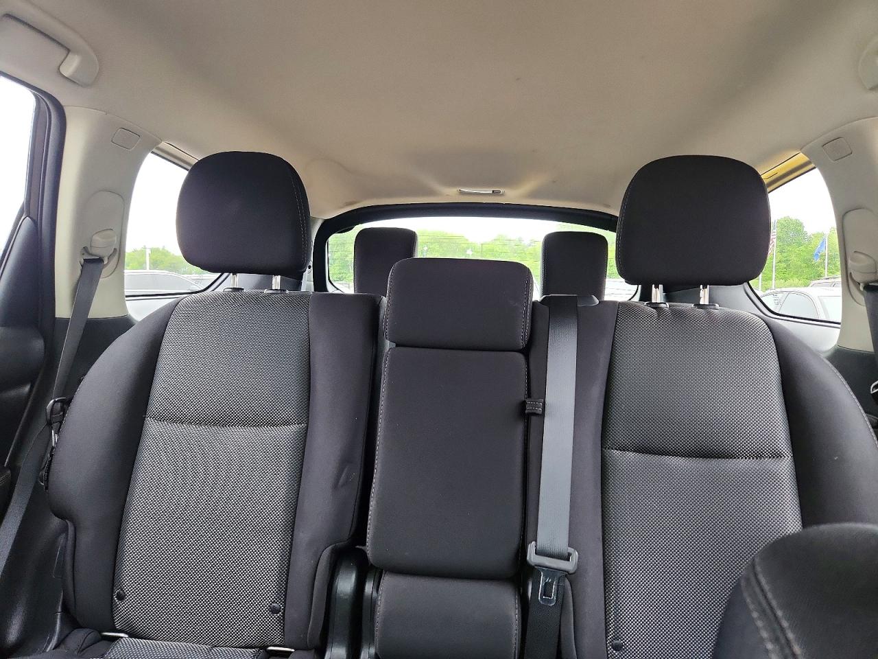 Nissan Pathfinder Sv