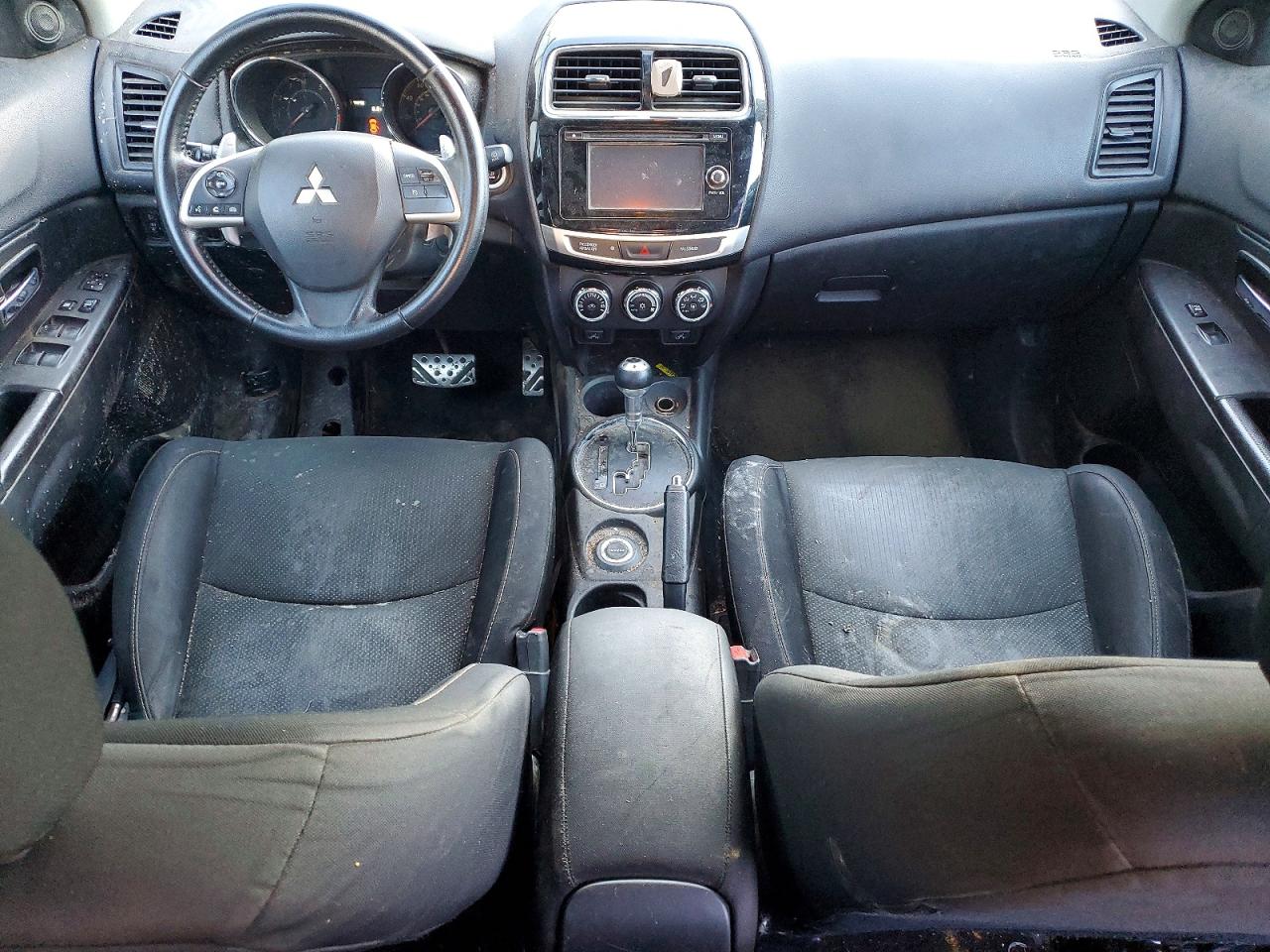 Mitsubishi Outlander Se