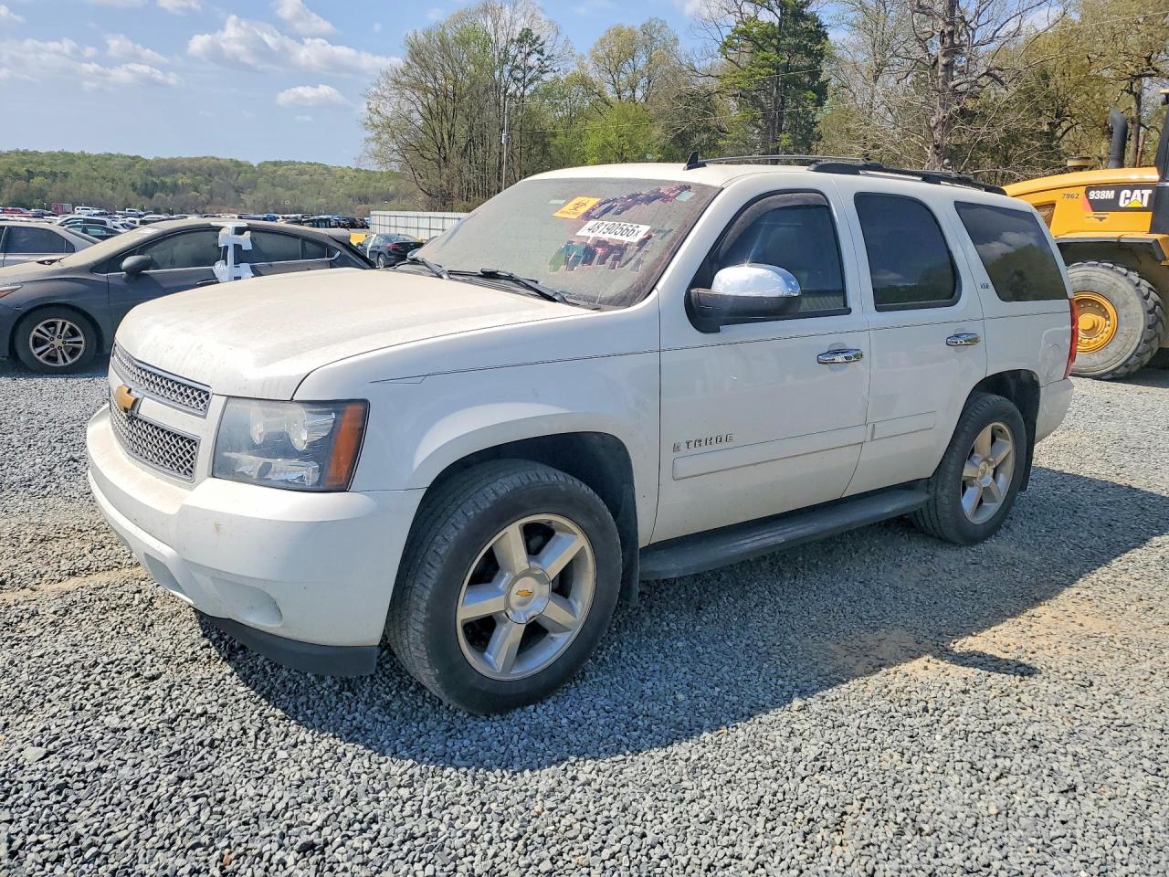 Salvage Chevrolet Tahoe Image