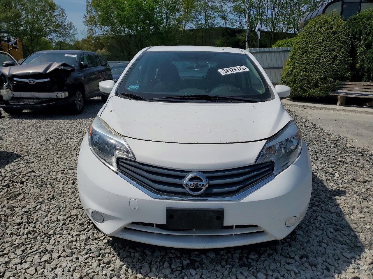 Nissan Versa S Plus