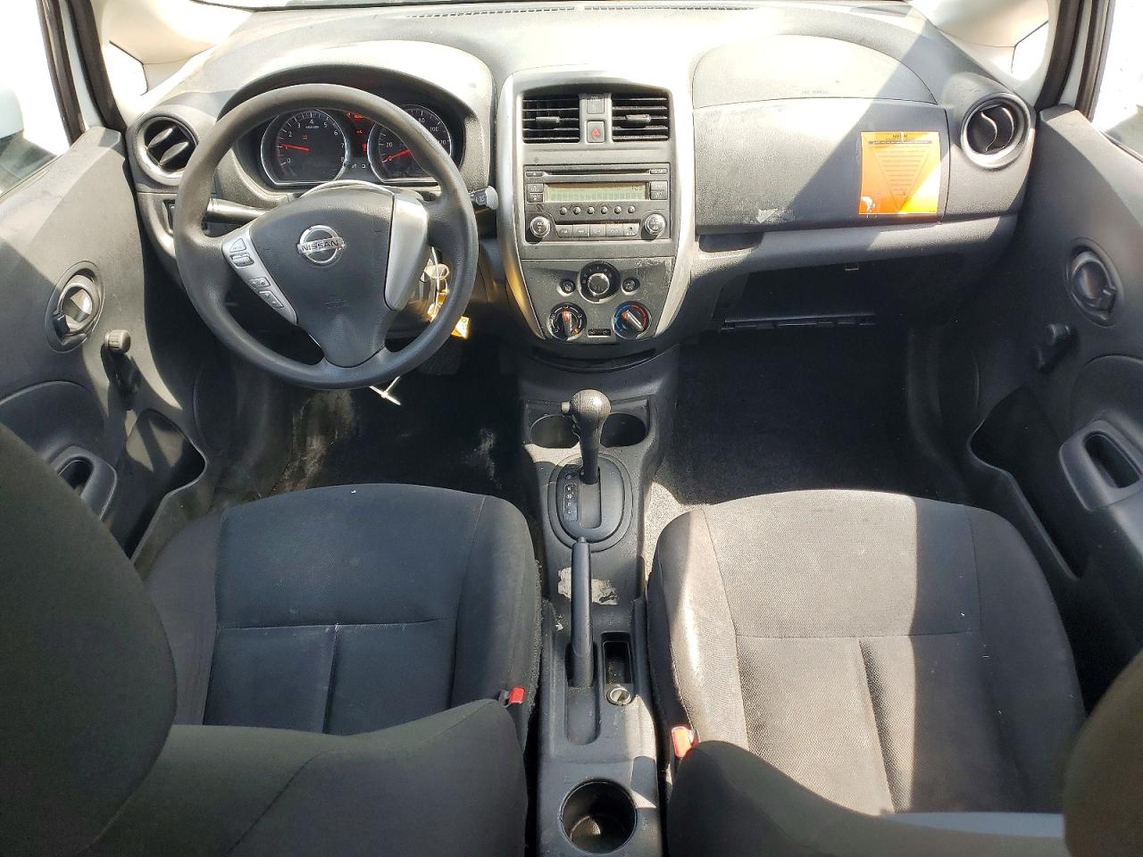 Nissan Versa S Plus