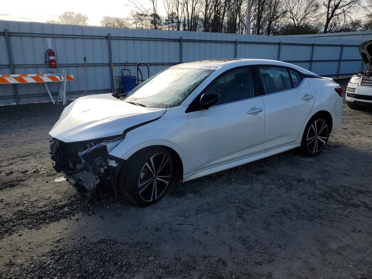 Salvage Nissan Sentra Image