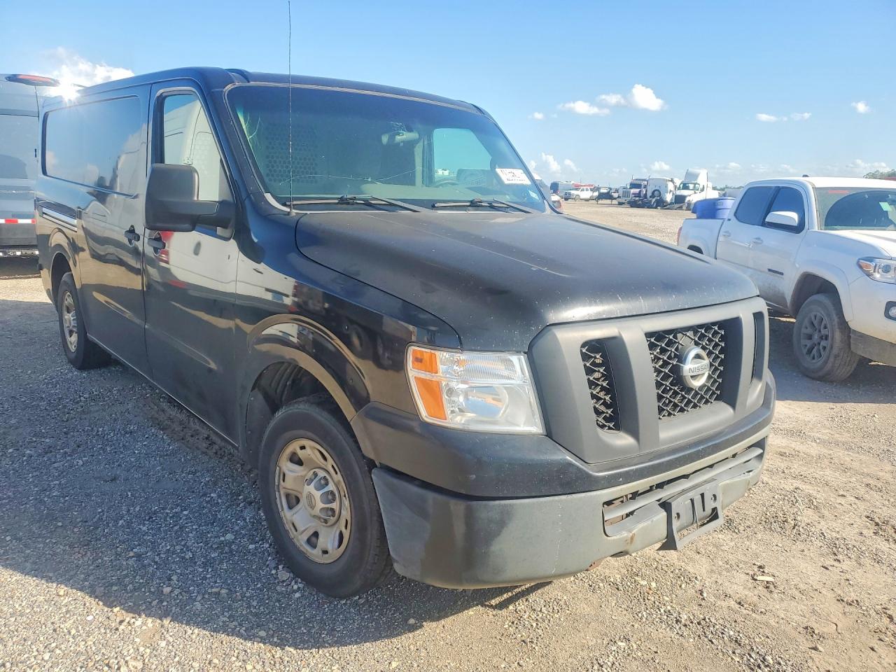Nissan Nv 2500
