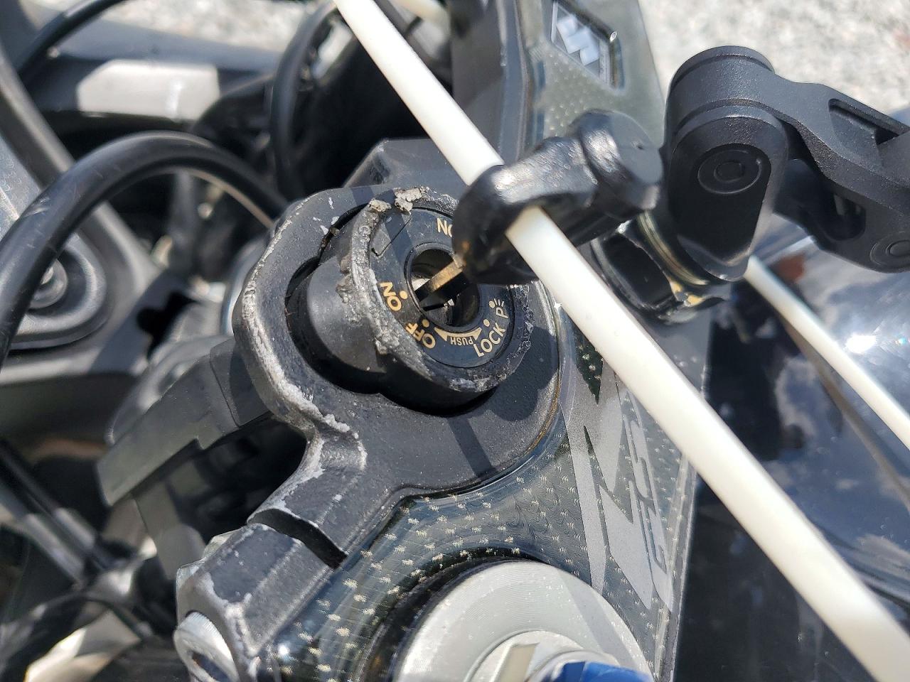 Suzuki Gsxr750 K6