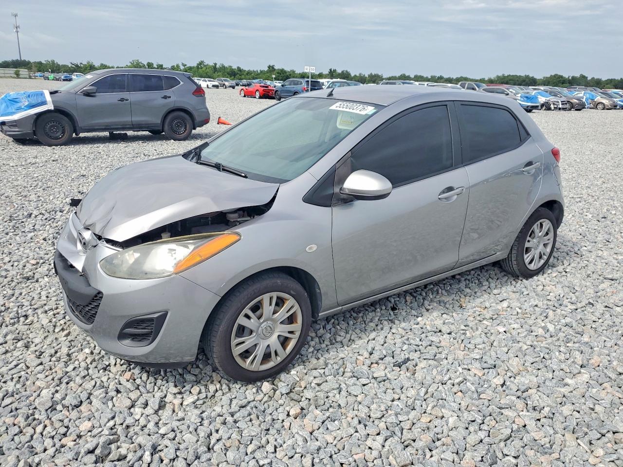 Salvage Mazda 2 Image