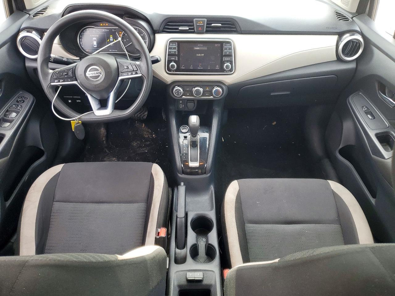Nissan Versa Sv
