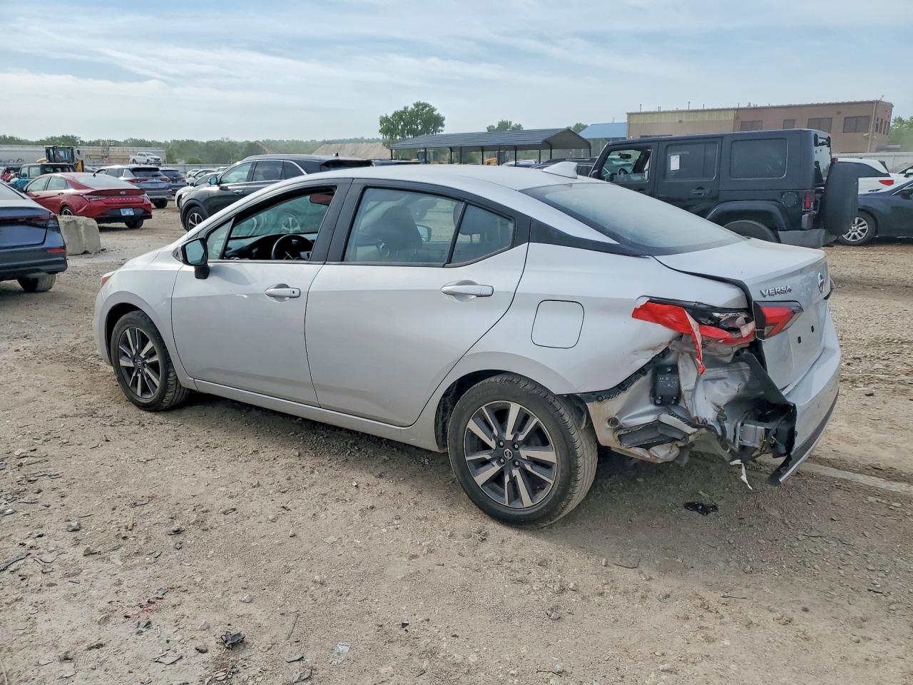 Nissan Versa Sv