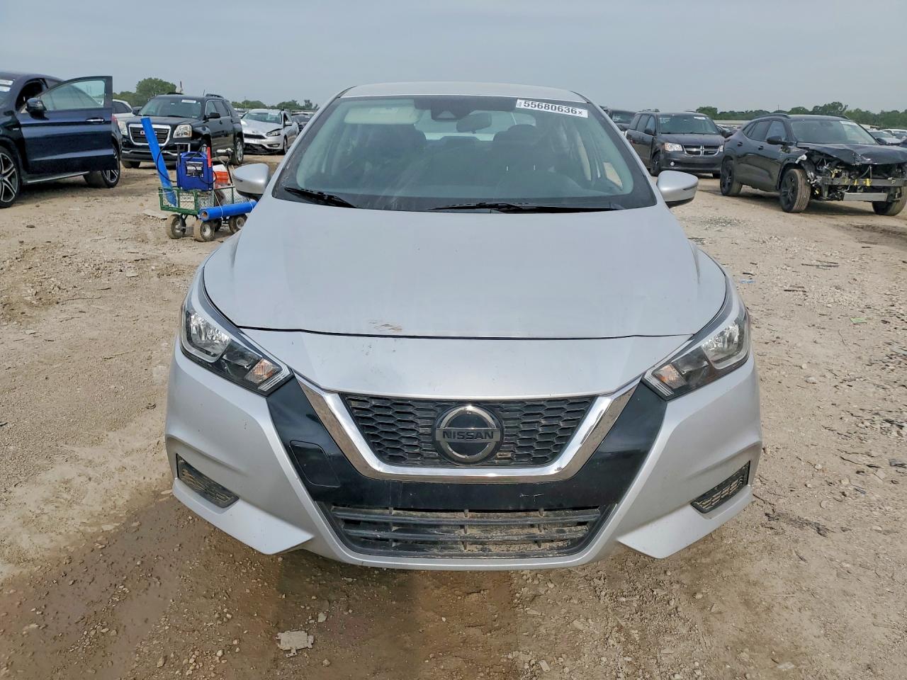 Nissan Versa Sv