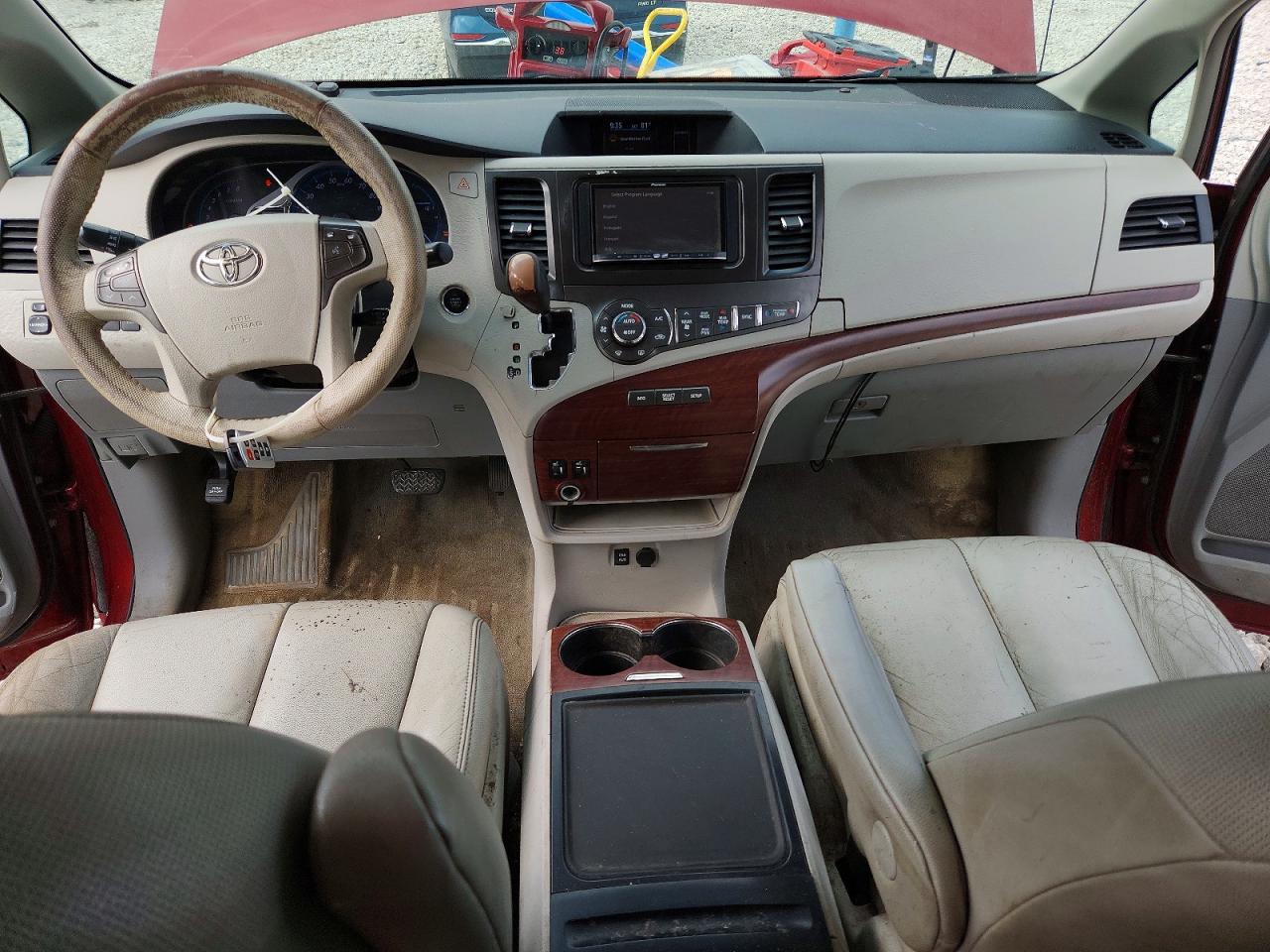 Toyota Sienna Xle 8-passenger