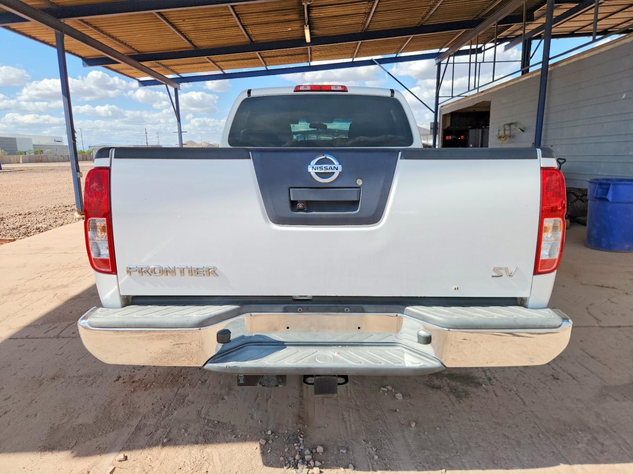 Nissan Frontier Sv V6
