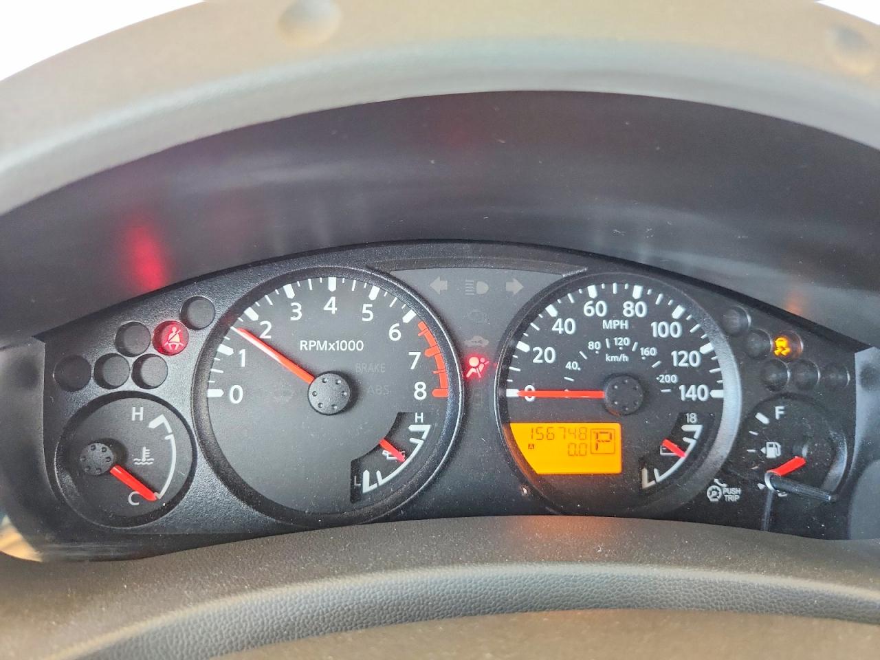 Nissan Frontier Sv V6