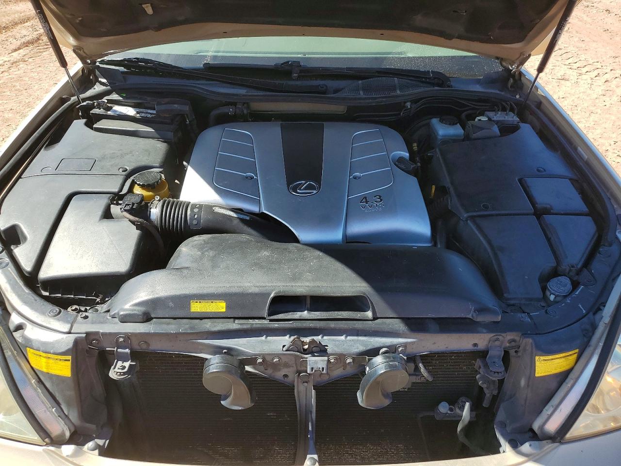 Lexus LS 430