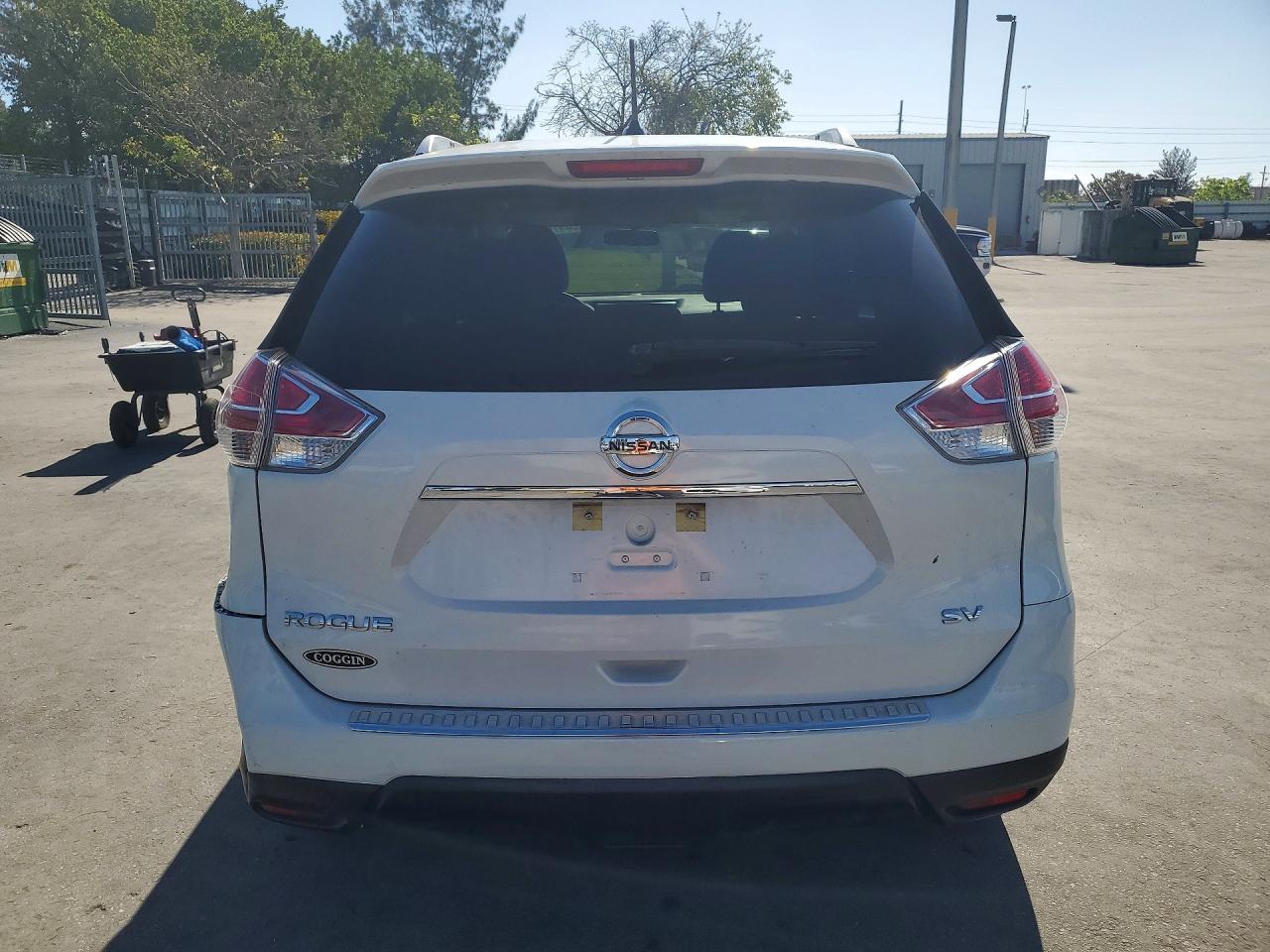 Nissan Rogue Sv