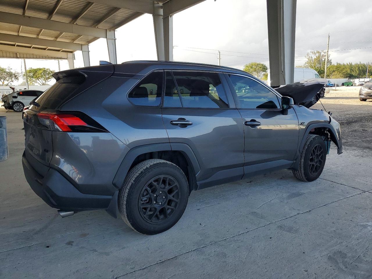 Toyota RAV4 Le