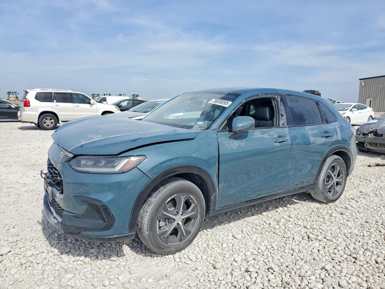 Salvage Honda HR-V Image