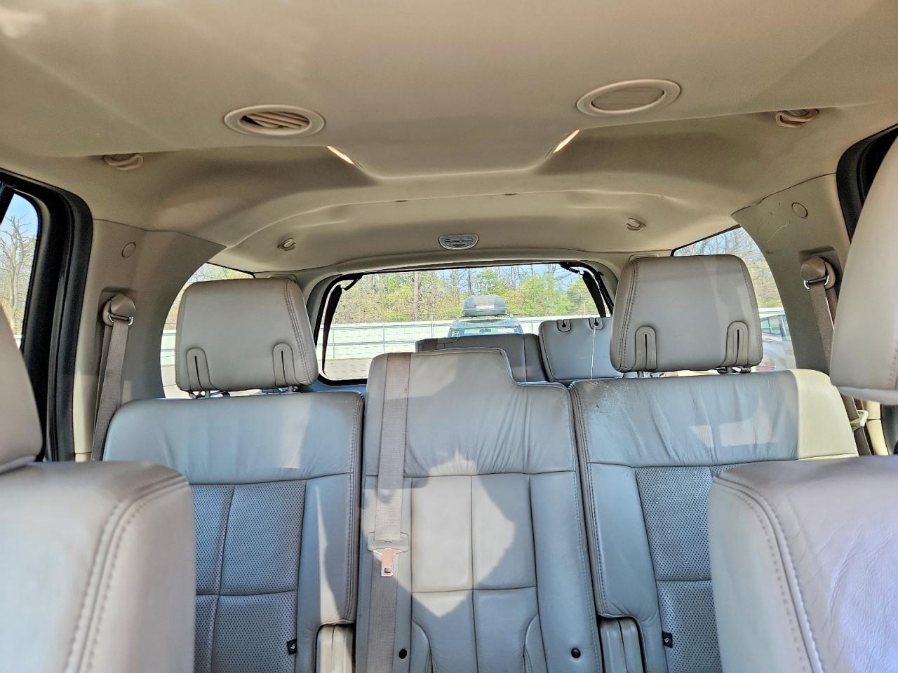 Lincoln Navigator