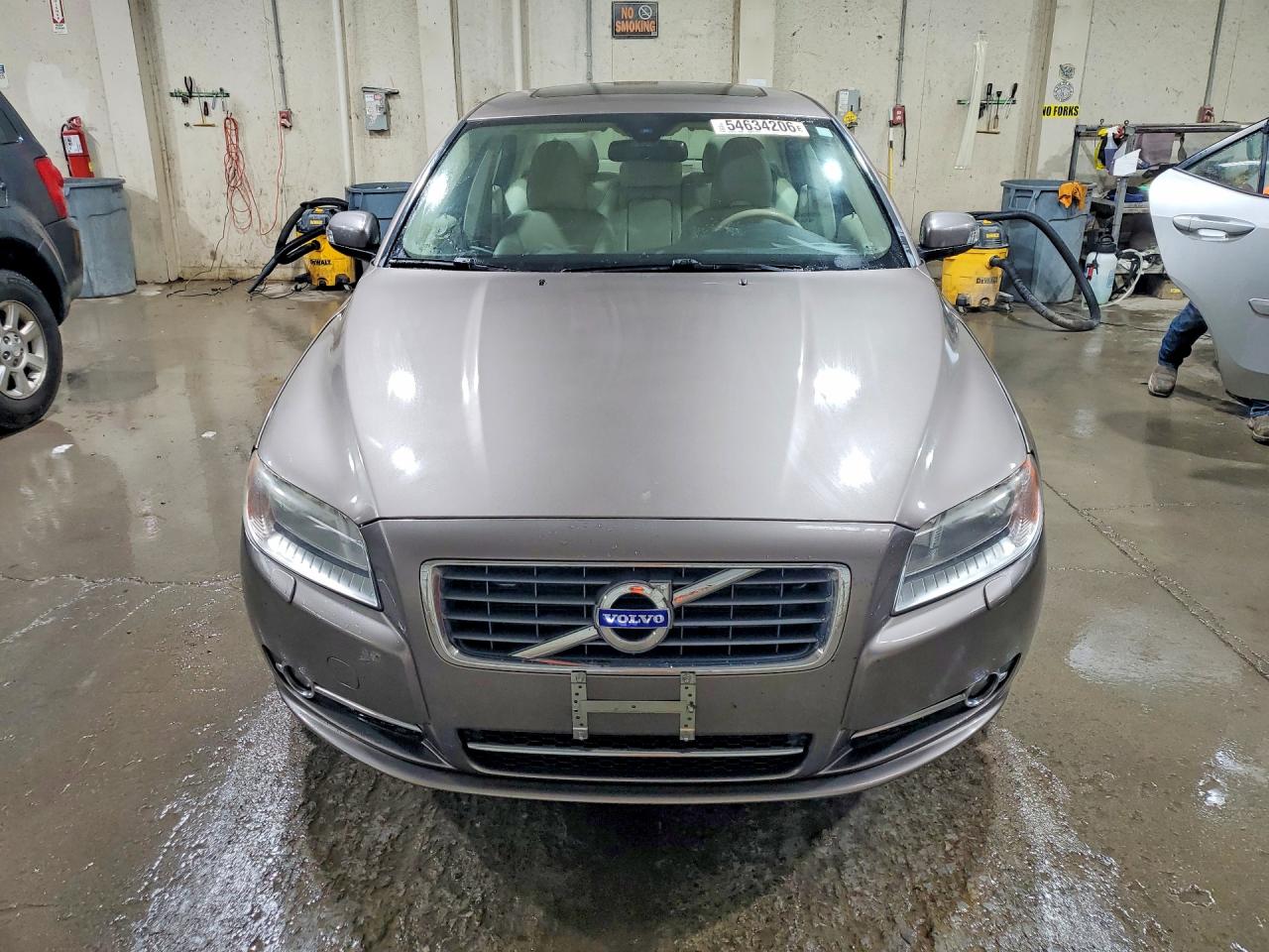 Volvo S80 3.2