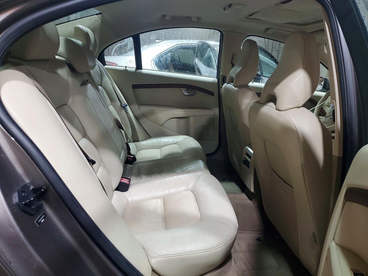 Volvo S80 3.2