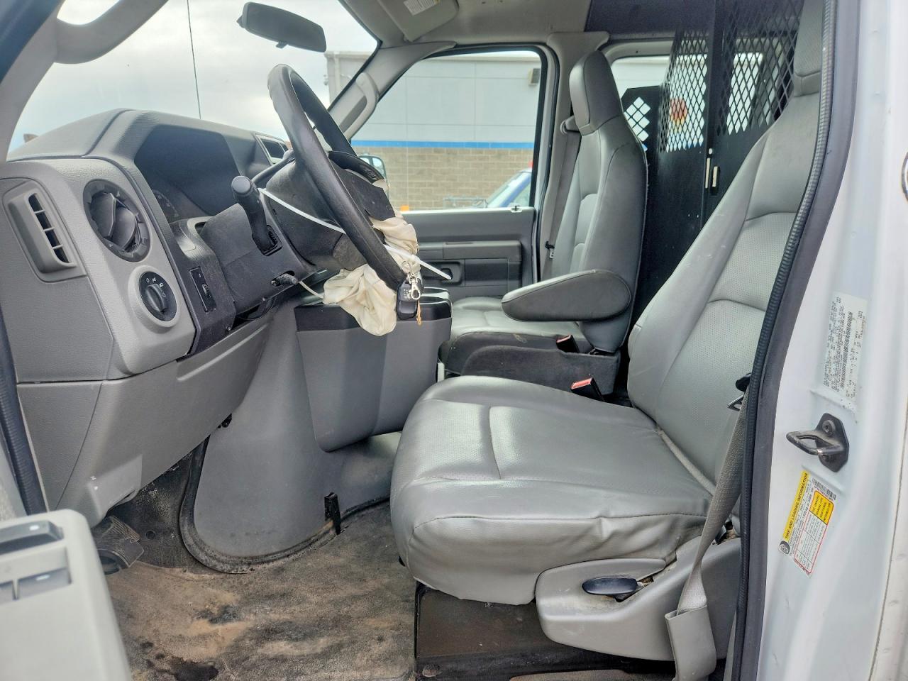 Ford Econoline E150 Van