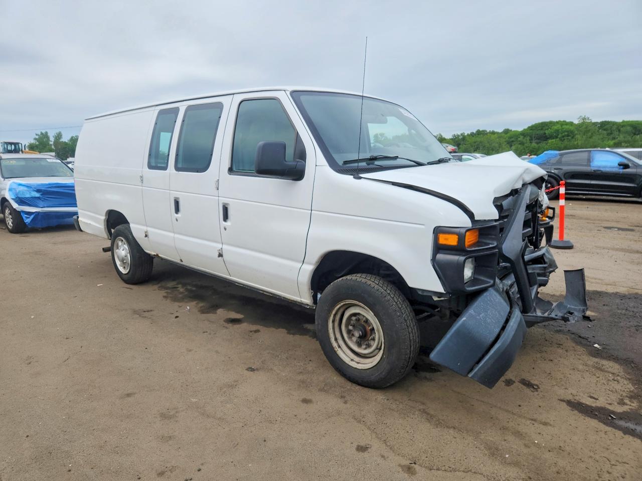 Ford Econoline E150 Van