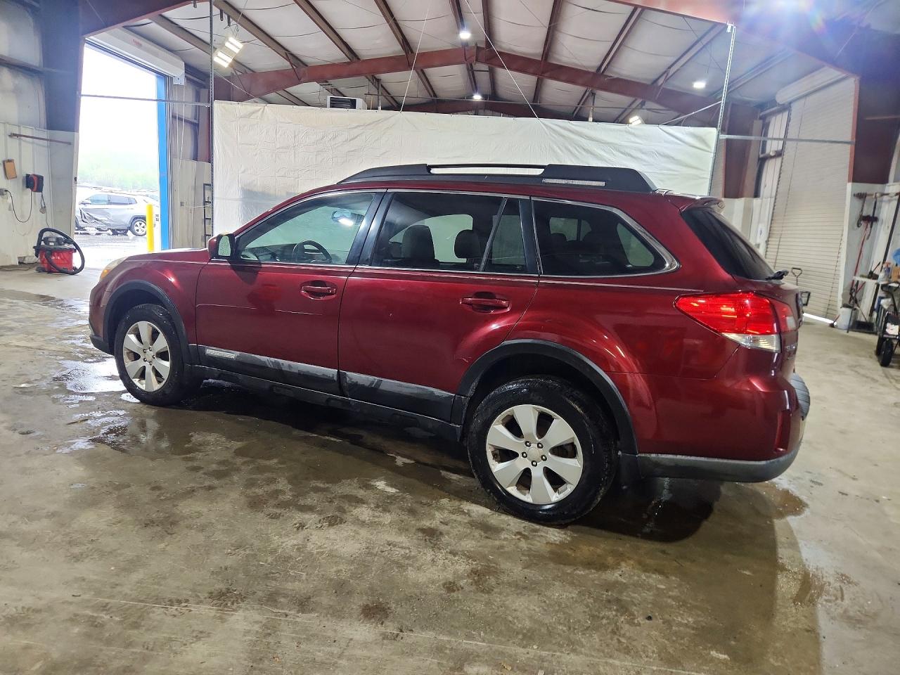 Subaru Outback 2.5i Premium