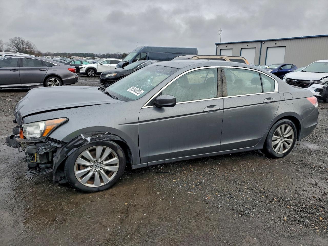 Salvage Honda Accord Image