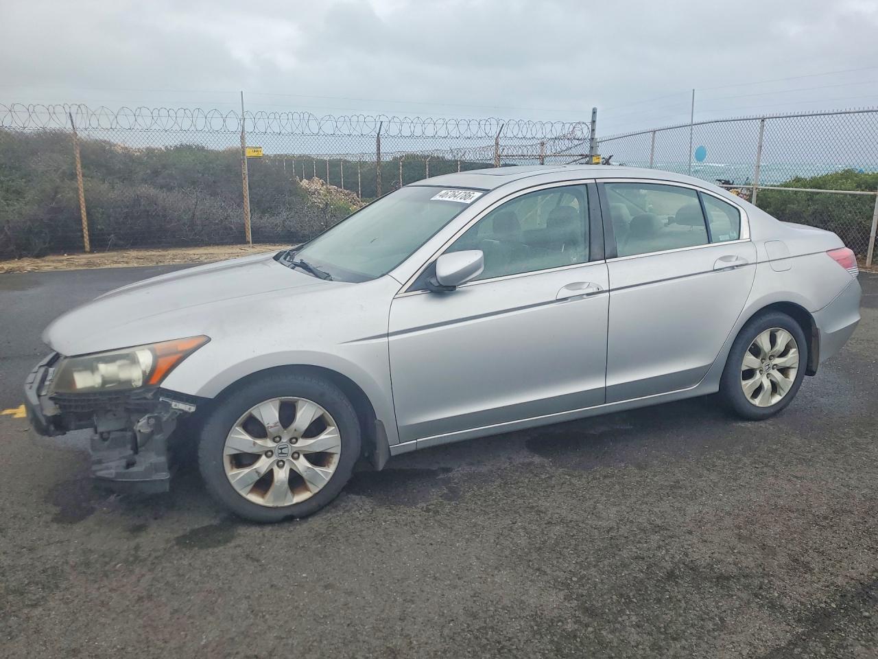 Salvage Honda Accord Image