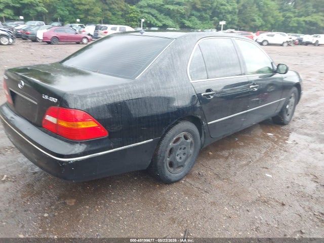 Lexus LS