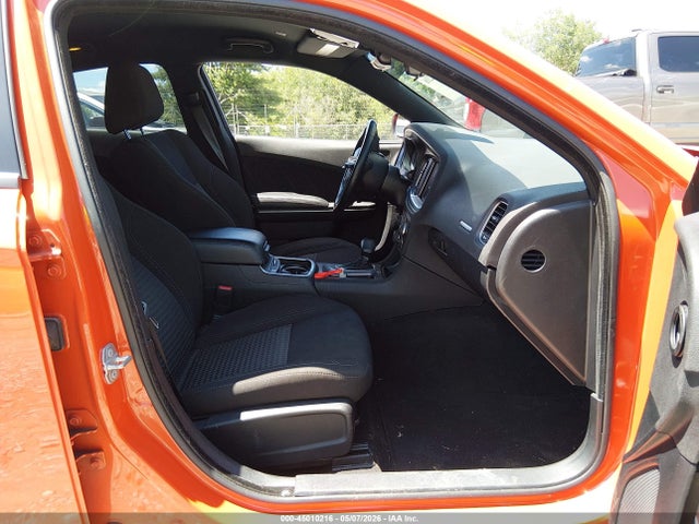 Dodge Charger Sxt