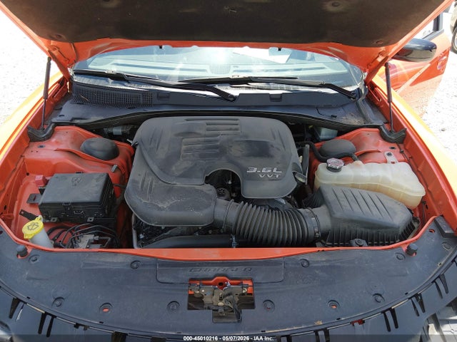Dodge Charger Sxt