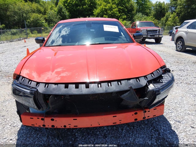 Dodge Charger Sxt