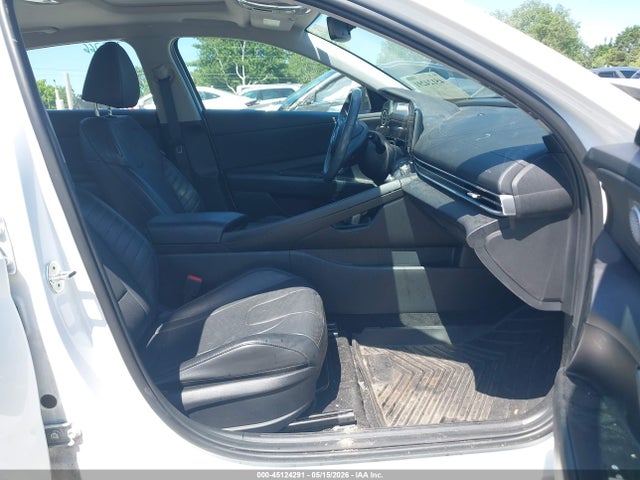 Hyundai ELANTRA Limited