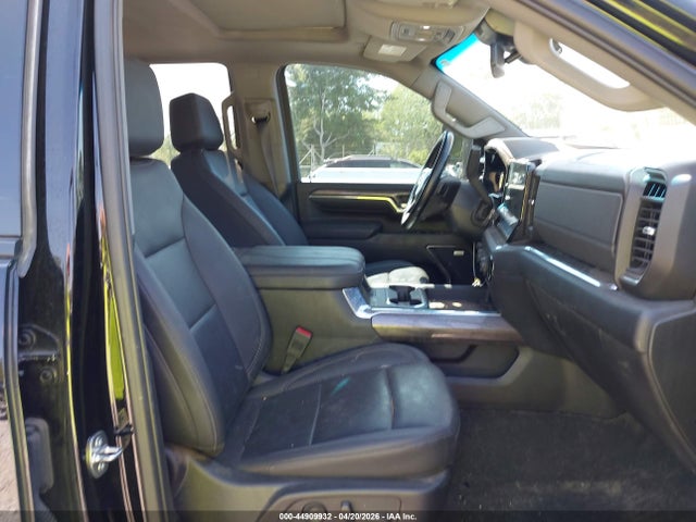 Chevrolet Silverado 2500 4wd  Standard Bed Ltz