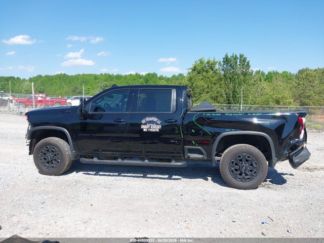 Chevrolet Silverado 2500 4wd  Standard Bed Ltz