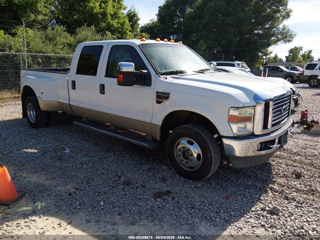 Salvage Ford F-350 Image