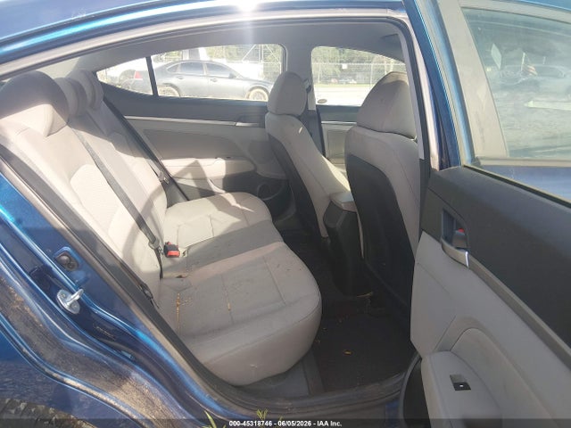 Hyundai ELANTRA Sel