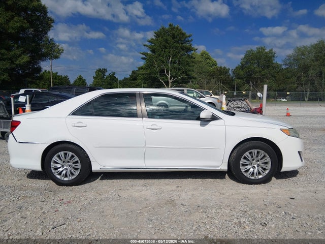 Toyota Camry Le