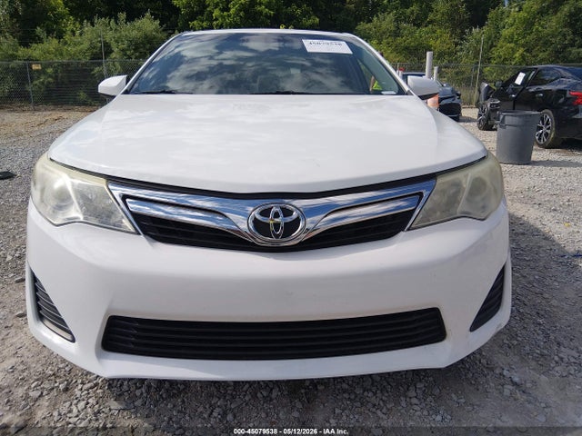 Toyota Camry Le