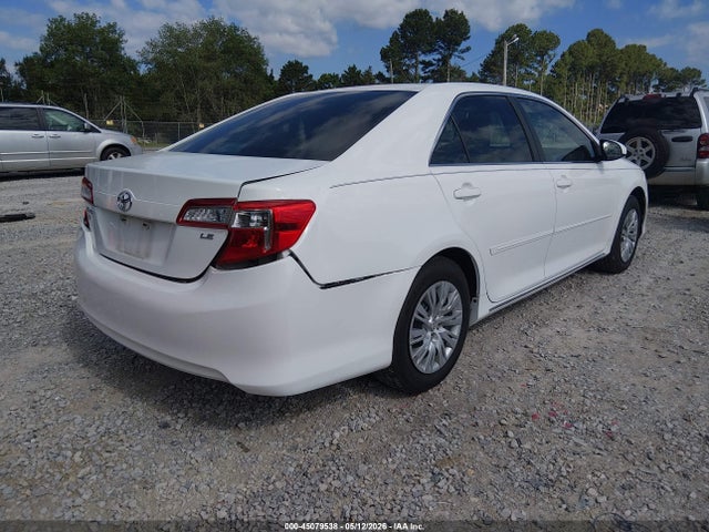 Toyota Camry Le