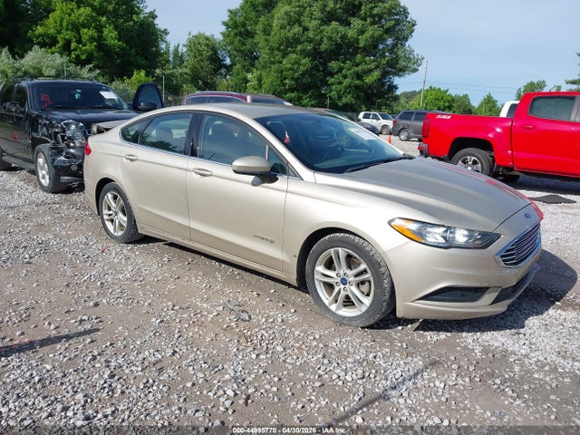 Salvage Ford Fusion Image