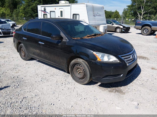 Salvage Nissan Sentra Image