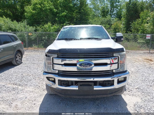 Ford F-250 Lariat
