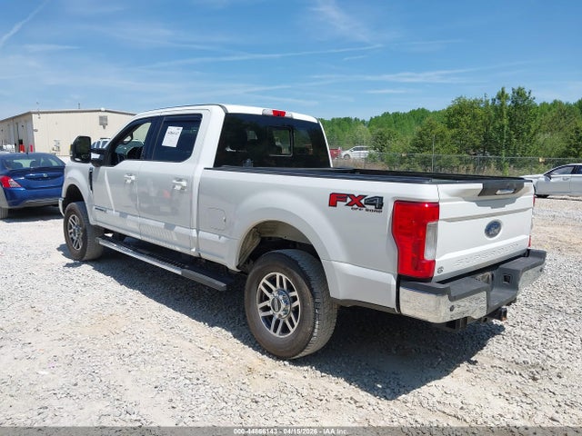 Ford F-250 Lariat