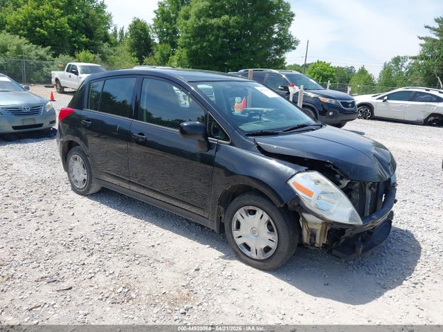 Salvage Nissan Versa Image